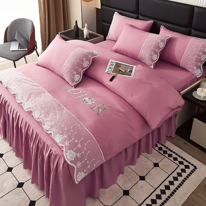 91家纺网 家纺一手货源 找家纺 沐珩家纺 2026新款亲肤磨毛蕾丝刺绣床裙四件套-蒂欧系列 蒂欧-皮皮粉