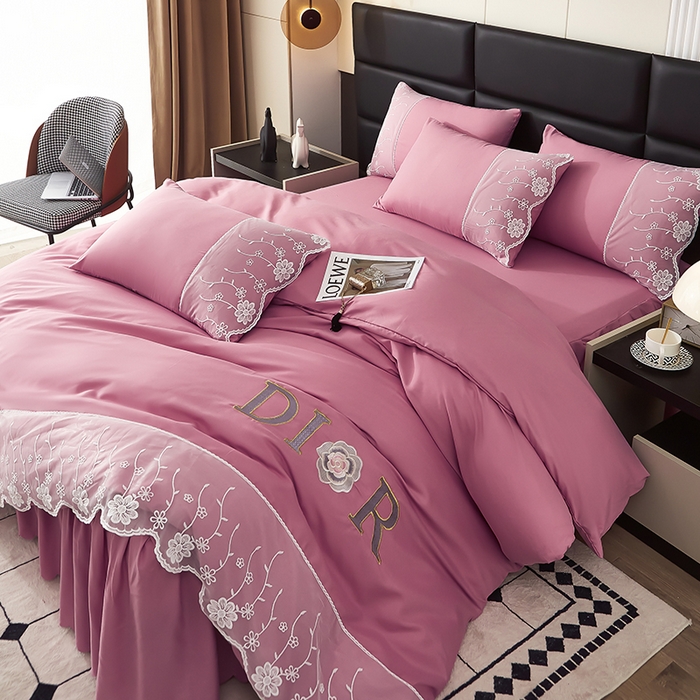 91家纺网 家纺一手货源 找家纺 沐珩家纺 2026新款亲肤磨毛蕾丝刺绣床裙四件套-蒂欧系列 蒂欧-皮皮粉