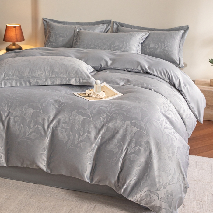 91家纺网 家纺一手货源 找家纺 金牛座家纺 2026新款高克重贡缎提花亲肤棉四件套系列 情愫-灰