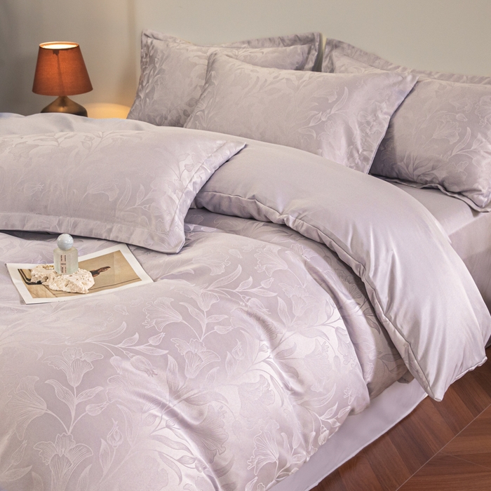 金牛座家纺 2026新款高克重贡缎提花亲肤棉四件套系列 情愫-浅紫