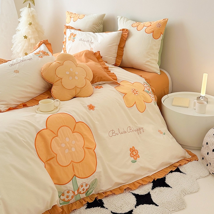 91家纺网 家纺一手货源 找家纺 绒梦里 2026新款A类全棉水洗棉贴布绣韩版花边四件套 幸运花儿-暖橙