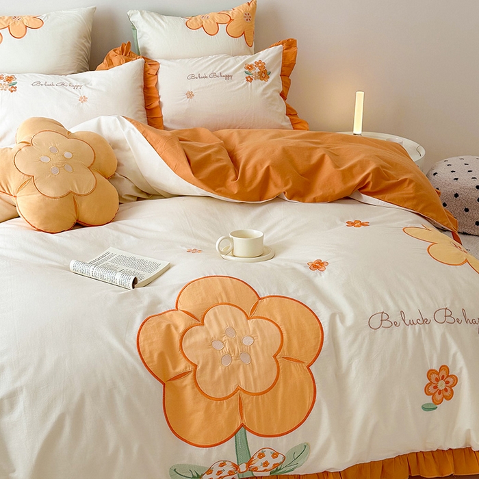 91家纺网 家纺一手货源 找家纺 绒梦里 2026新款A类全棉水洗棉贴布绣韩版花边四件套 幸运花儿-暖橙