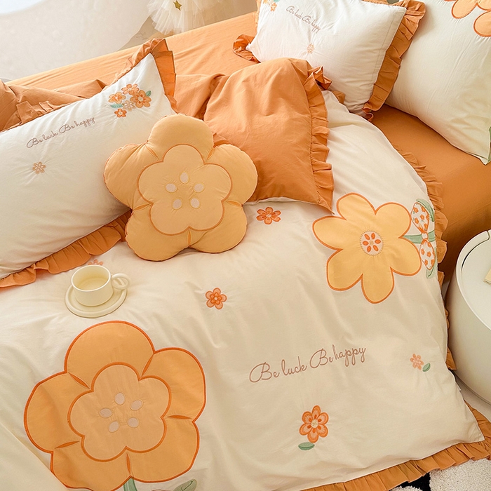 91家纺网 家纺一手货源 找家纺 绒梦里 2026新款A类全棉水洗棉贴布绣韩版花边四件套 幸运花儿-暖橙