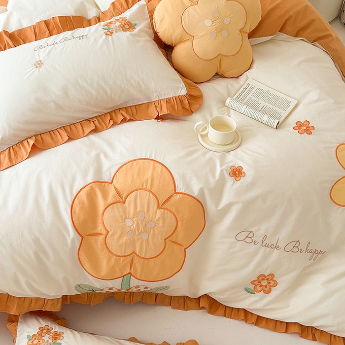 91家纺网 家纺一手货源 找家纺 绒梦里 2026新款A类全棉水洗棉贴布绣韩版花边四件套 幸运花儿-暖橙