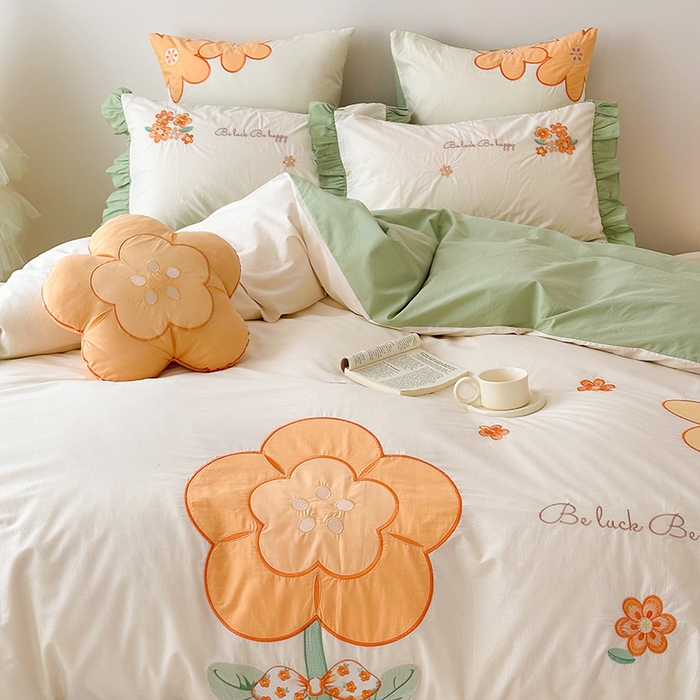 91家纺网 家纺一手货源 找家纺 绒梦里 2026新款A类全棉水洗棉贴布绣韩版花边四件套 幸运花儿-青春绿