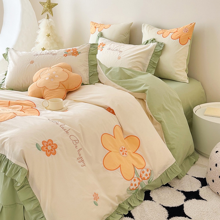 91家纺网 家纺一手货源 找家纺 绒梦里 2026新款A类全棉水洗棉贴布绣韩版花边四件套 幸运花儿-青春绿