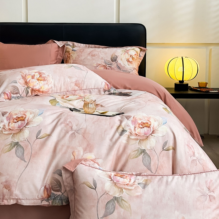 91家纺网 家纺一手货源 找家纺 帛美家纺 2026新款天丝棉数码印花四件套 荷露韵