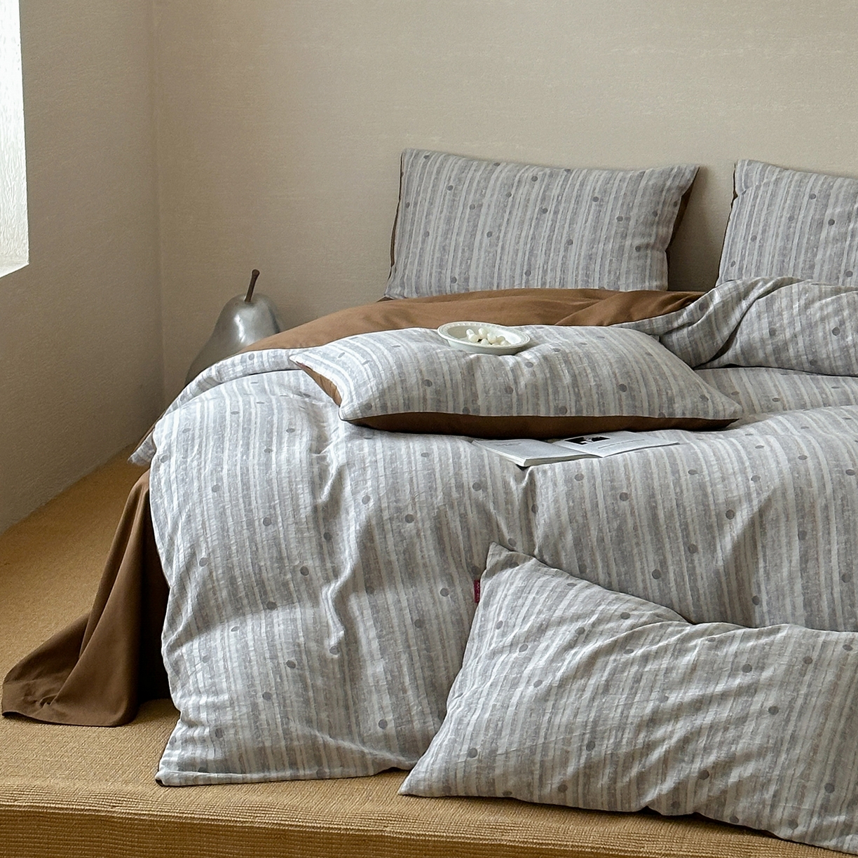 91家纺网 家纺一手货源 找家纺 静家居-简约原创家纺 2026新款轻治愈系双层纱水洗提花四件套-罗马假日系列（小号床单款188/ 标准床单款258 / 加大床单款278 1.5床笠款268 / 1.8床笠款268 / 2.0床笠款2