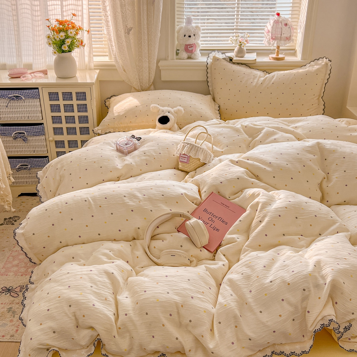 91家纺网 家纺一手货源 找家纺 晚爱家纺（原晚安家居） 2026新款蕾丝刺绣花边韩版少女公主风三层纱四件套 彩波波