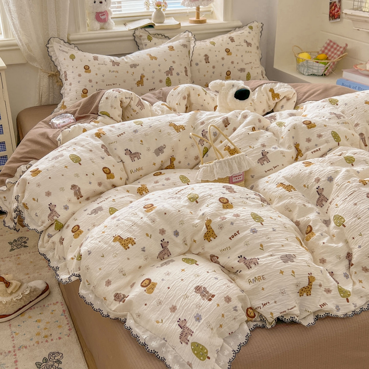 91家纺网 家纺一手货源 找家纺 晚爱家纺（原晚安家居） 2026新款蕾丝刺绣花边韩版少女公主风三层纱四件套 动物团团