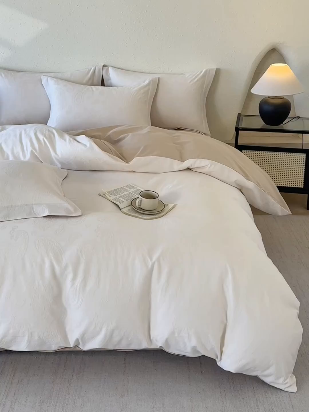 91家纺网 家纺一手货源 找家纺 梵克保罗 2026新款全棉60S长绒棉立体厚织提花单被套 腰果-米杏