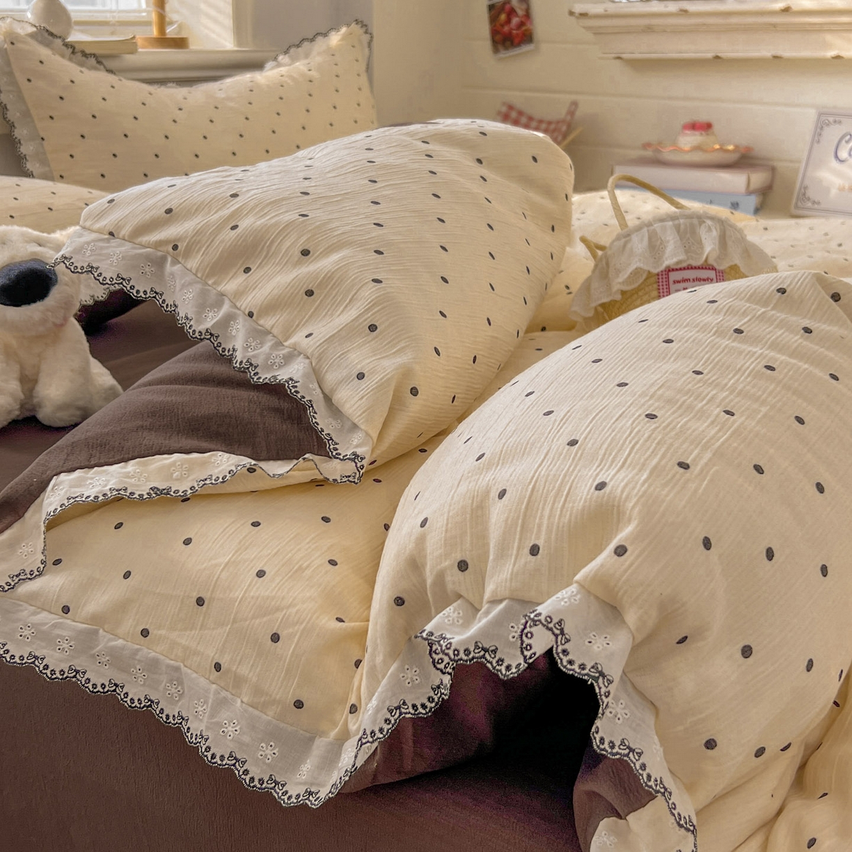 91家纺网 家纺一手货源 找家纺 晚爱家纺（原晚安家居） 2026新款蕾丝刺绣花边韩版少女公主风三层纱四件套 小黑豆