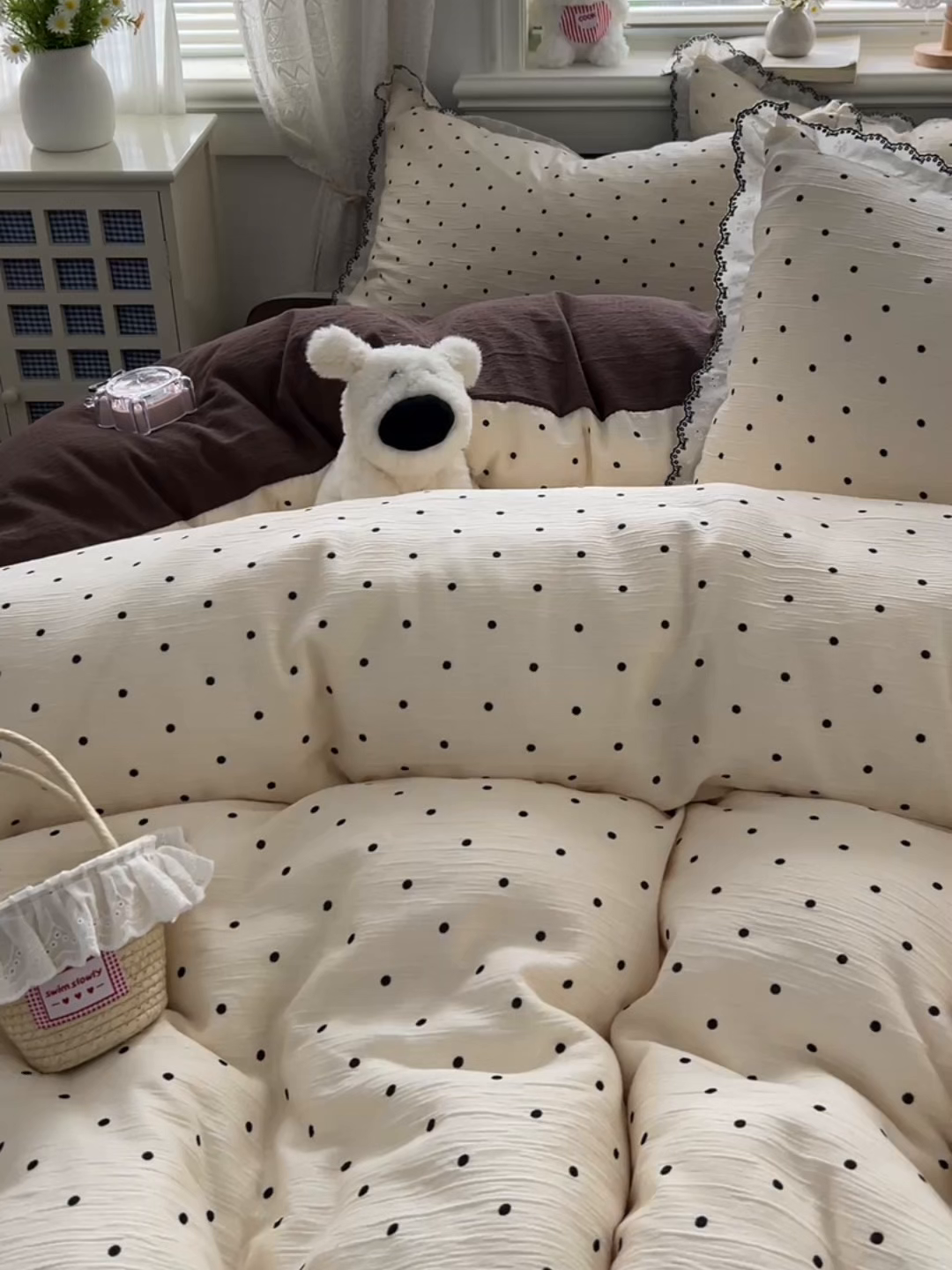 91家纺网 家纺一手货源 找家纺 晚爱家纺（原晚安家居） 2026新款蕾丝刺绣花边韩版少女公主风三层纱四件套 小黑豆