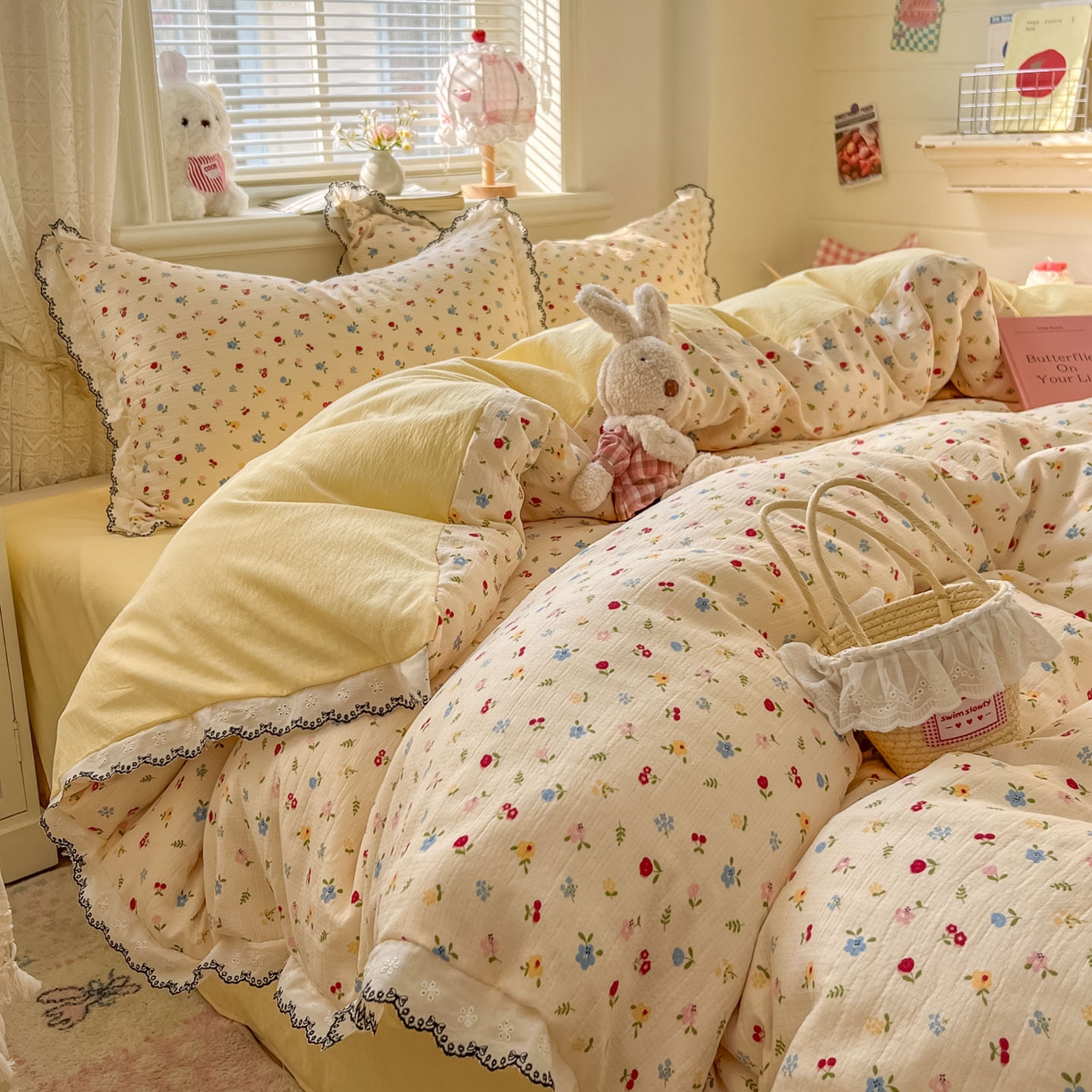 91家纺网 家纺一手货源 找家纺 晚爱家纺（原晚安家居） 2026新款蕾丝刺绣花边韩版少女公主风三层纱四件套 小花点点