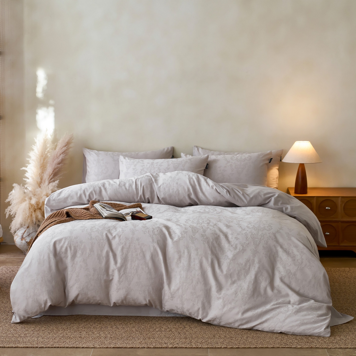 91家纺网 家纺一手货源 找家纺 小懒猪 2026新款亲肤舒适立体全棉纯棉提花四件套-系列四 花韵悠然-银灰