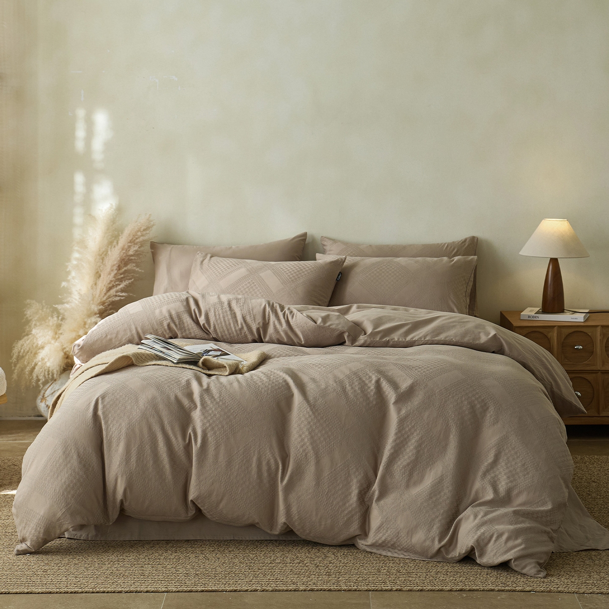 91家纺网 家纺一手货源 找家纺 小懒猪 2026新款亲肤舒适立体全棉纯棉提花四件套-系列四 千鸟格-金属灰