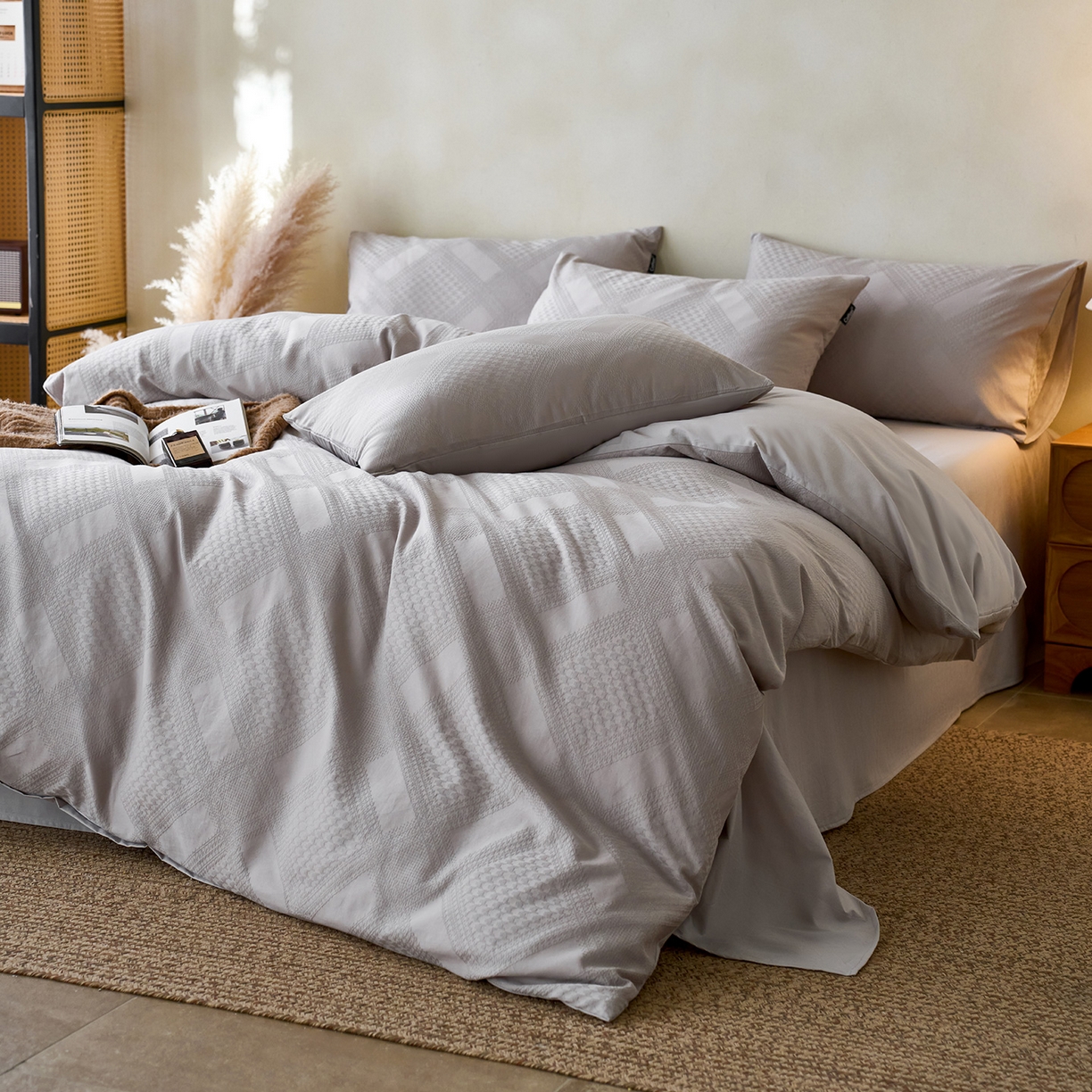 91家纺网 家纺一手货源 找家纺 小懒猪 2026新款亲肤舒适立体全棉纯棉提花四件套-系列四 千鸟格-银灰