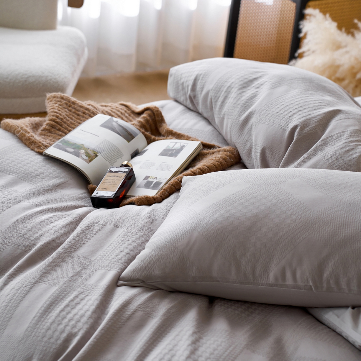 91家纺网 家纺一手货源 找家纺 小懒猪 2026新款亲肤舒适立体全棉纯棉提花四件套-系列四 千鸟格-银灰