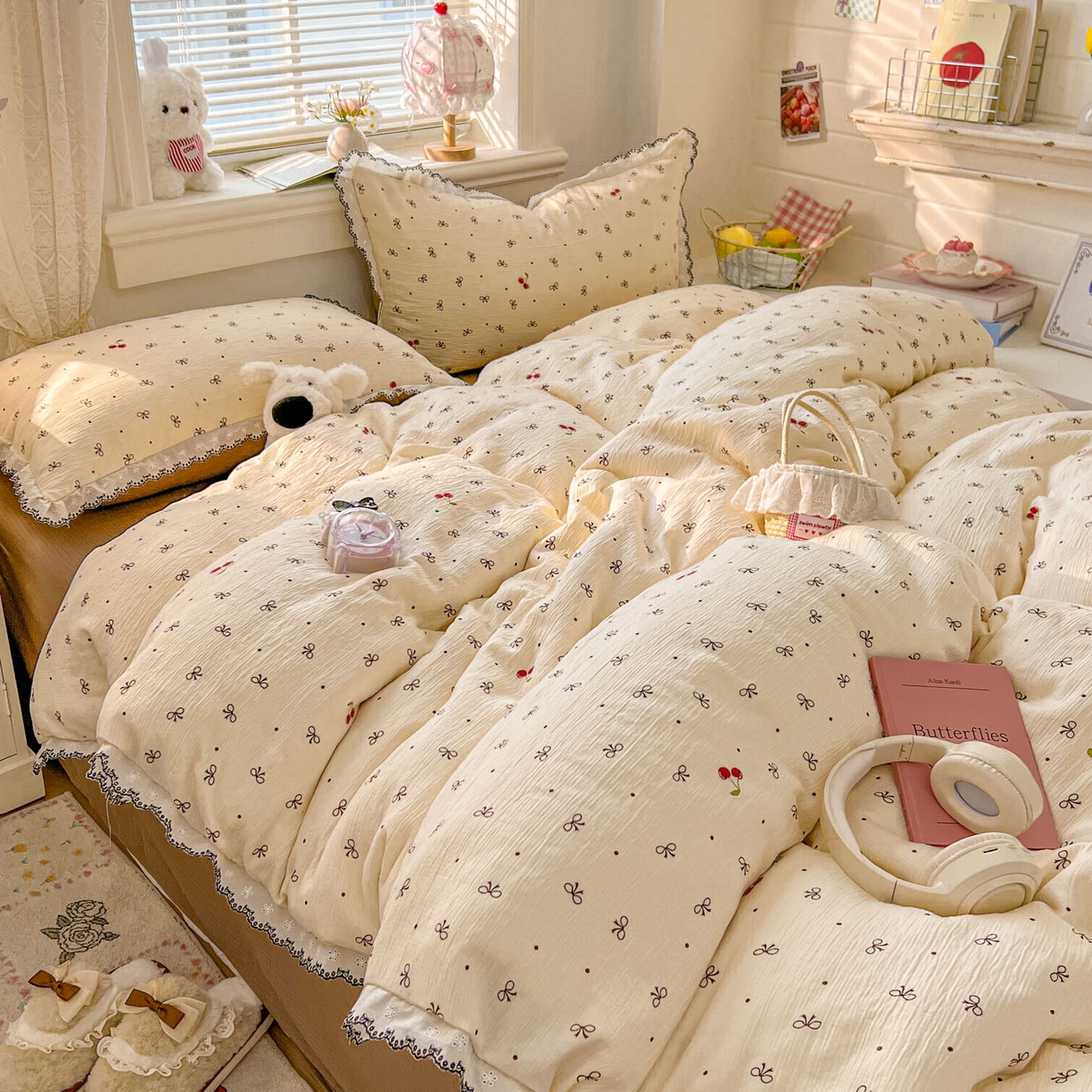 91家纺网 家纺一手货源 找家纺 晚爱家纺（原晚安家居） 2026新款蕾丝刺绣花边韩版少女公主风三层纱四件套 樱桃蝴蝶