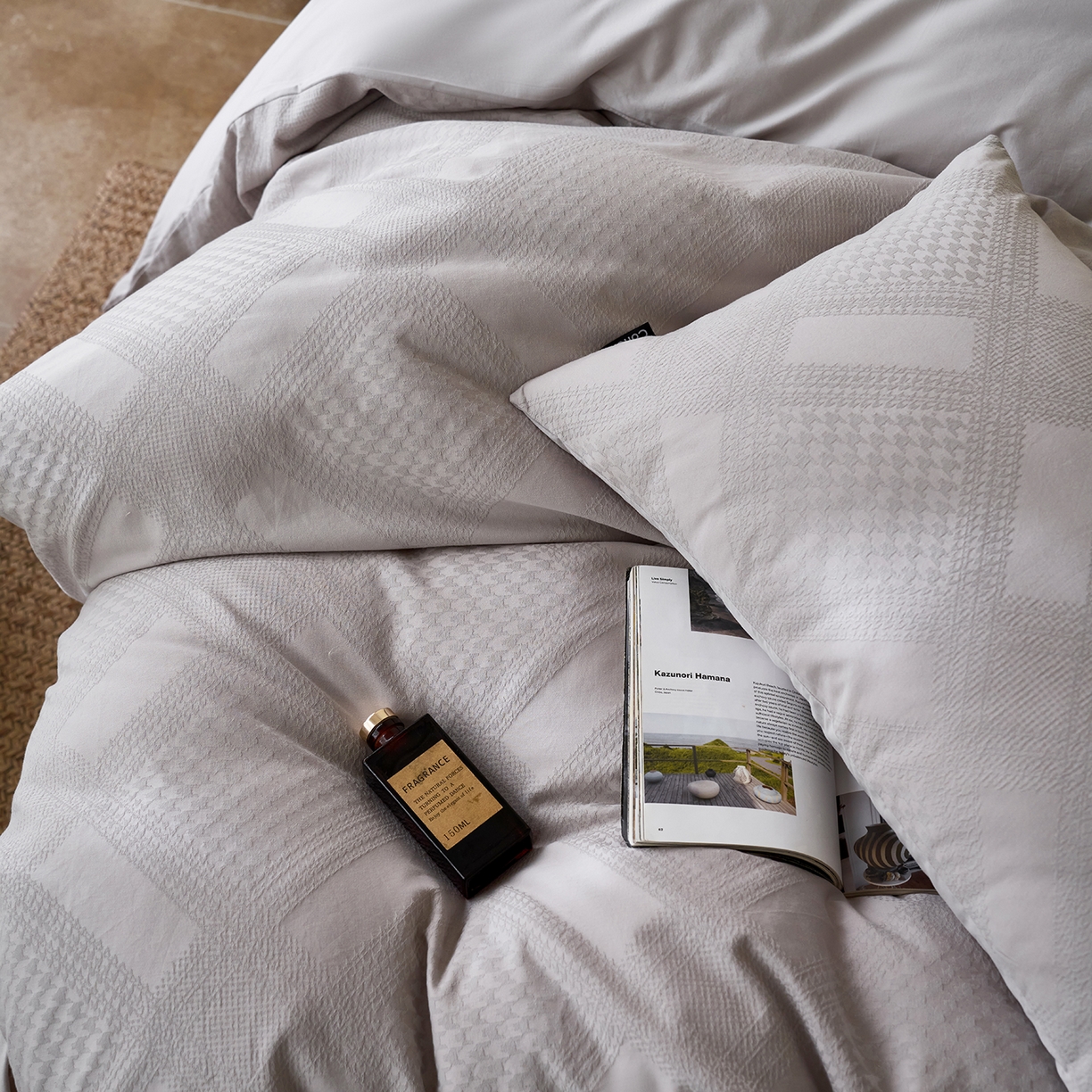 91家纺网 家纺一手货源 找家纺 小懒猪 2026新款亲肤舒适立体全棉纯棉提花四件套-系列四 千鸟格-银灰