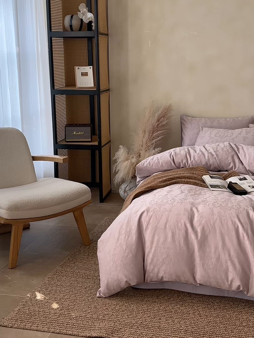 91家纺网 家纺一手货源 找家纺 （总）小懒猪 2026新款亲肤舒适立体全棉纯棉提花四件套-系列四