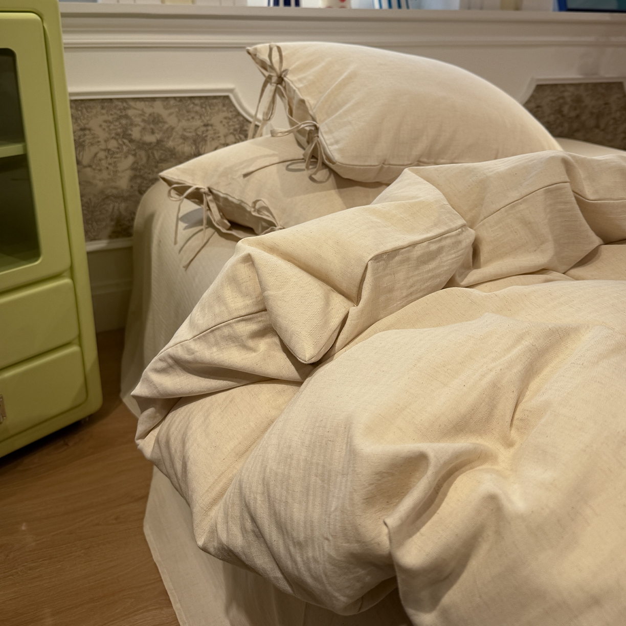 91家纺网 家纺一手货源 找家纺 （总）蓝邻家纺 2026年新款全棉纯棉色织棉麻极简风四件套系列-场景一