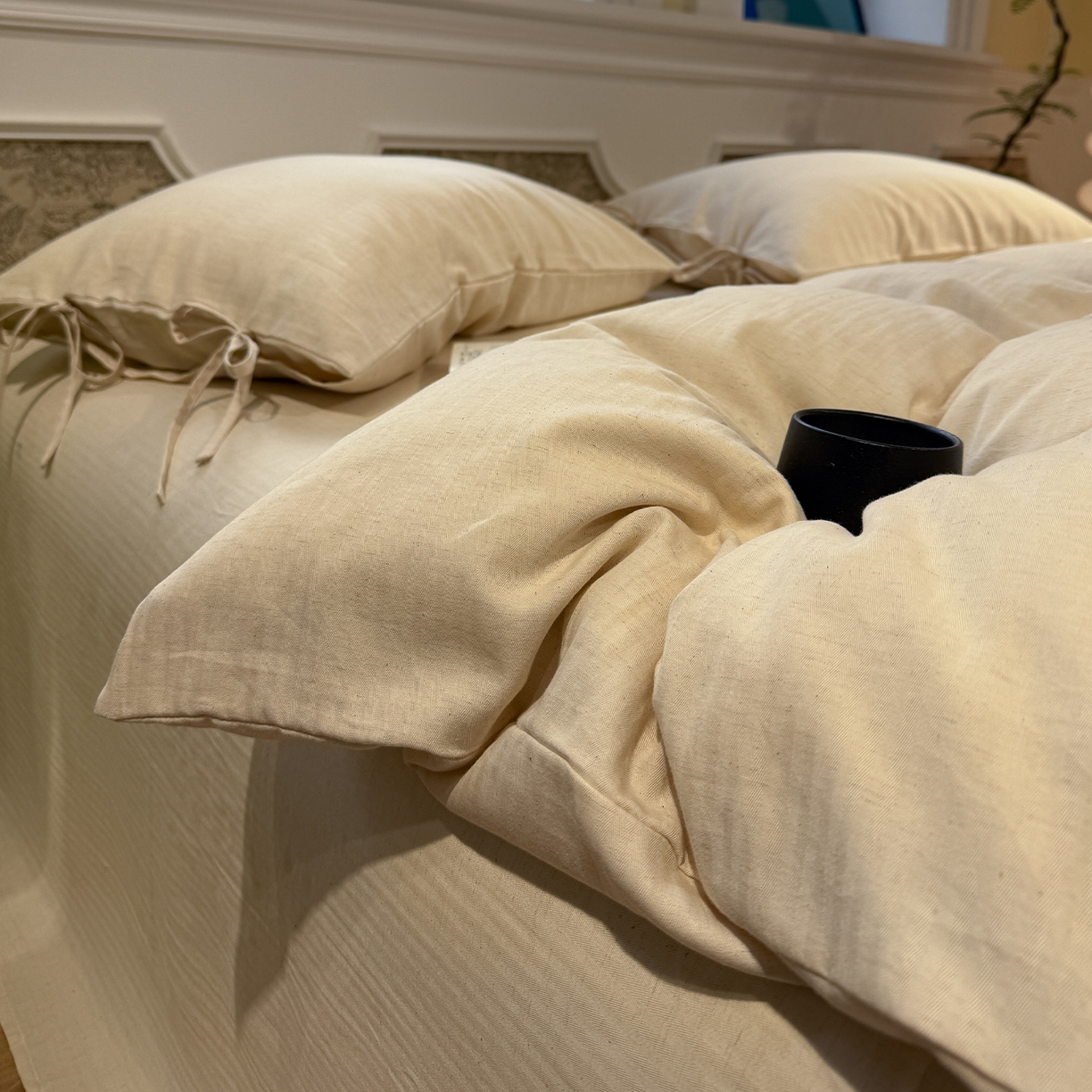 91家纺网 家纺一手货源 找家纺 （总）蓝邻家纺 2026年新款全棉纯棉色织棉麻极简风四件套系列-场景一