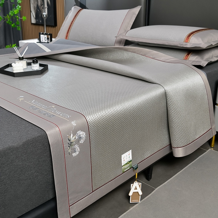 91家纺网 家纺一手货源 找家纺 （总）小牛席业 2026新款加厚款-绣球草本清凉冰藤席系列凉席藤席冰藤席冰丝席竹席乳胶席乳胶凉席凉感豆豆席