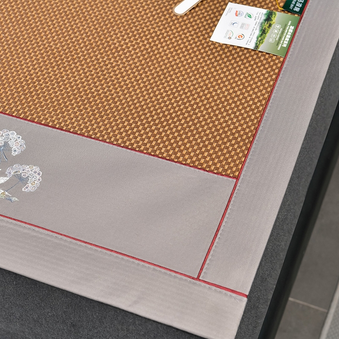 91家纺网 家纺一手货源 找家纺 小牛席业 2026新款加厚款-绣球草本清凉冰藤席系列凉席藤席冰藤席冰丝席竹席乳胶席乳胶凉席凉感豆豆席 加厚款-绣球草本冰藤席 （咖色）