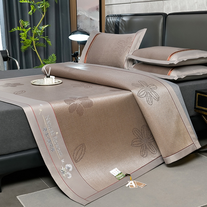 91家纺网 家纺一手货源 找家纺 小牛席业 2026新款加厚款-绣球草本清凉冰藤席系列凉席藤席冰藤席冰丝席竹席乳胶席乳胶凉席凉感豆豆席 加厚款-绣球草本清凉冰藤席（提花香槟