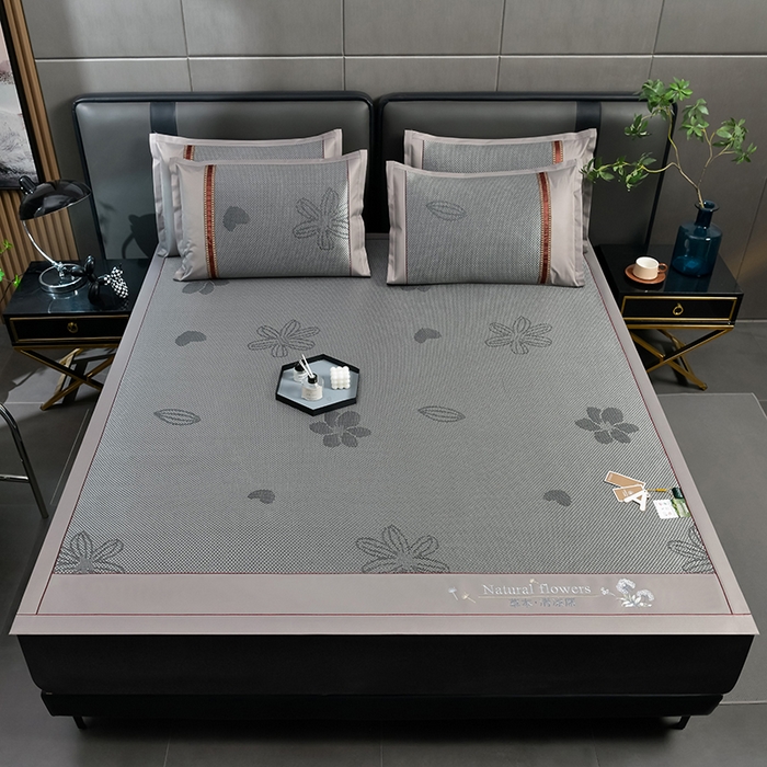 91家纺网 家纺一手货源 找家纺 小牛席业 2026新款加厚款-绣球草本清凉冰藤席系列凉席藤席冰藤席冰丝席竹席乳胶席乳胶凉席凉感豆豆席 加厚款-绣球草本清凉冰藤席（提花黑咖