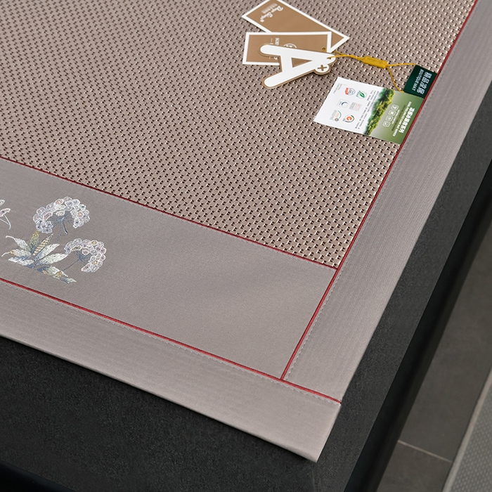 91家纺网 家纺一手货源 找家纺 小牛席业 2026新款加厚款-绣球草本清凉冰藤席系列凉席藤席冰藤席冰丝席竹席乳胶席乳胶凉席凉感豆豆席 加厚款-绣球草本冰藤席 （香槟）