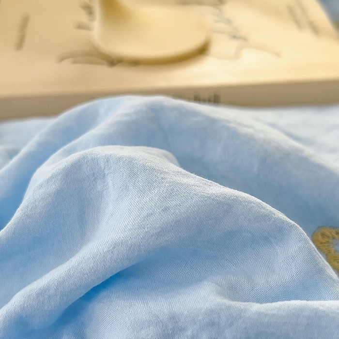 91家纺网 家纺一手货源 找家纺 兄弟坊 2026新款水洗棉大豆刺绣夏被夏凉被空调被午睡被 蝴蝶-蓝白