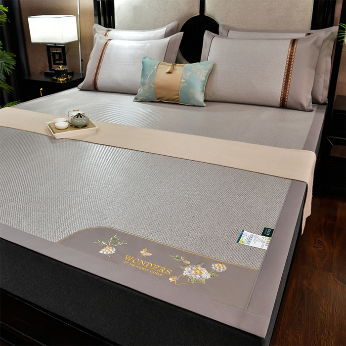 91家纺网 家纺一手货源 找家纺 小牛席业 2026新款绣球花开-冰藤双面席凉席藤席冰藤席竹席空调席草席冰丝席豆豆席乳胶席三件套 绣球花开-冰藤银灰