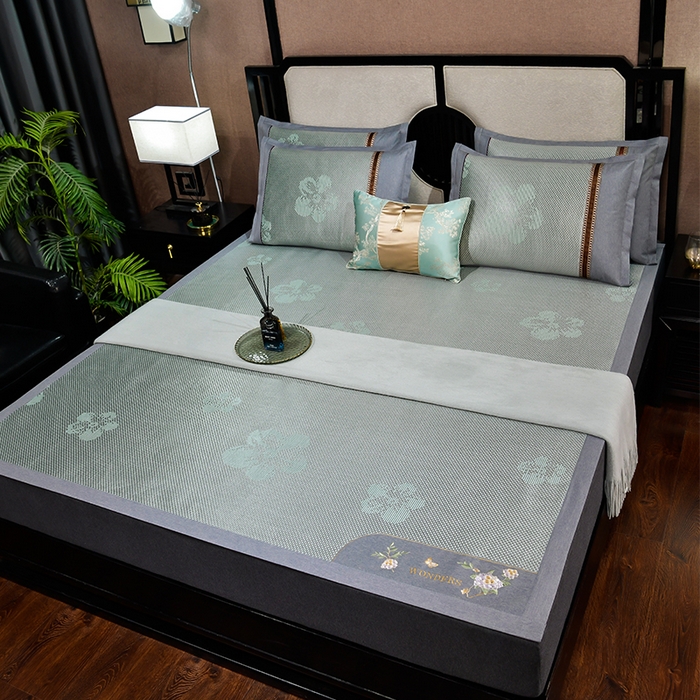 91家纺网 家纺一手货源 找家纺 小牛席业 2026新款绣球花开-冰藤双面席凉席藤席冰藤席竹席空调席草席冰丝席豆豆席乳胶席三件套 绣球花开-提花绿色