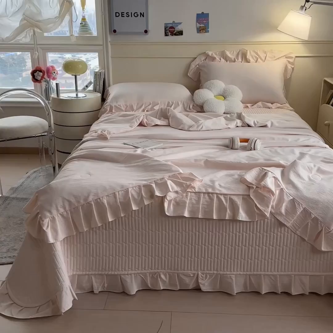 91家纺网 家纺一手货源 找家纺 兄弟坊 2026新款韩版凉感皱皱绵花边夏被 夏凉被午睡被 凉感皱皱绵-玉色