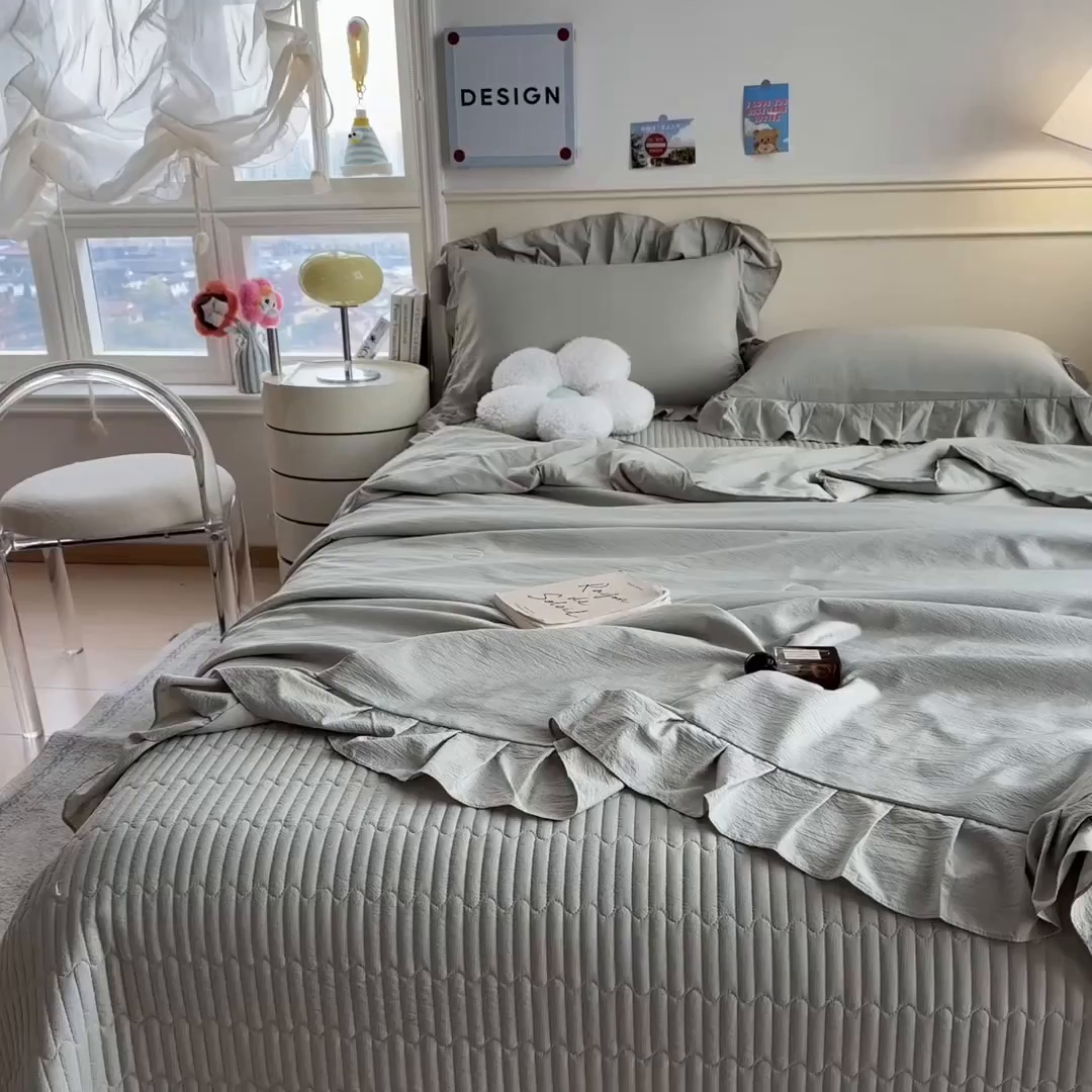 91家纺网 家纺一手货源 找家纺 兄弟坊 2026新款韩版凉感皱皱绵花边夏被 夏凉被午睡被 凉感皱皱绵-橄榄绿