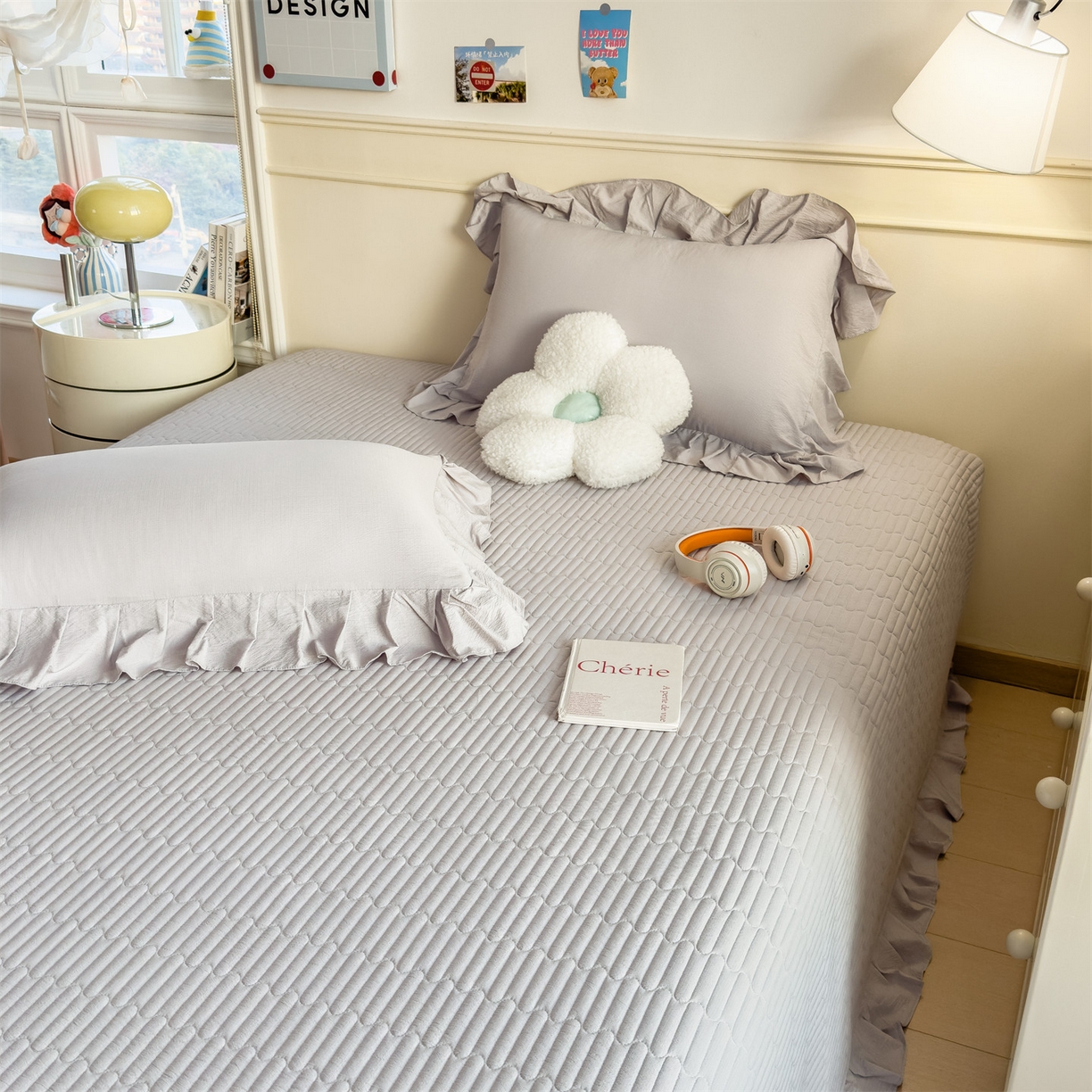 91家纺网 家纺一手货源 找家纺 兄弟坊 2026新款韩版凉感皱皱绵花边款加棉床盖 床护垫 加棉床单 凉感皱皱绵-烟灰