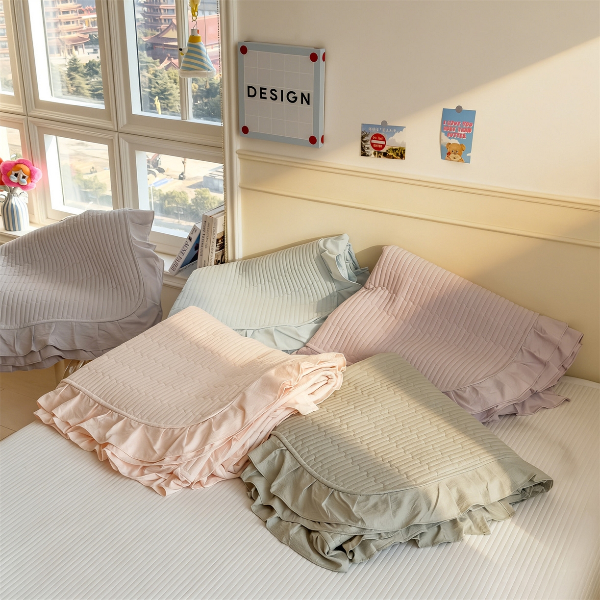 91家纺网 家纺一手货源 找家纺 兄弟坊 2026新款韩版凉感皱皱绵花边款加棉床盖 床护垫 加棉床单 组合