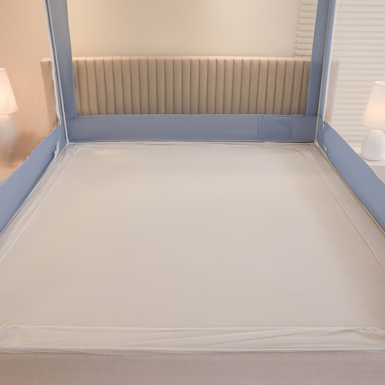 91家纺网 家纺一手货源 找家纺 都市缘蚊帐 2026新款三开门坐床防摔蚊帐拉链方帐1.5m1.8m506坐床蚊帐 506莫兰迪