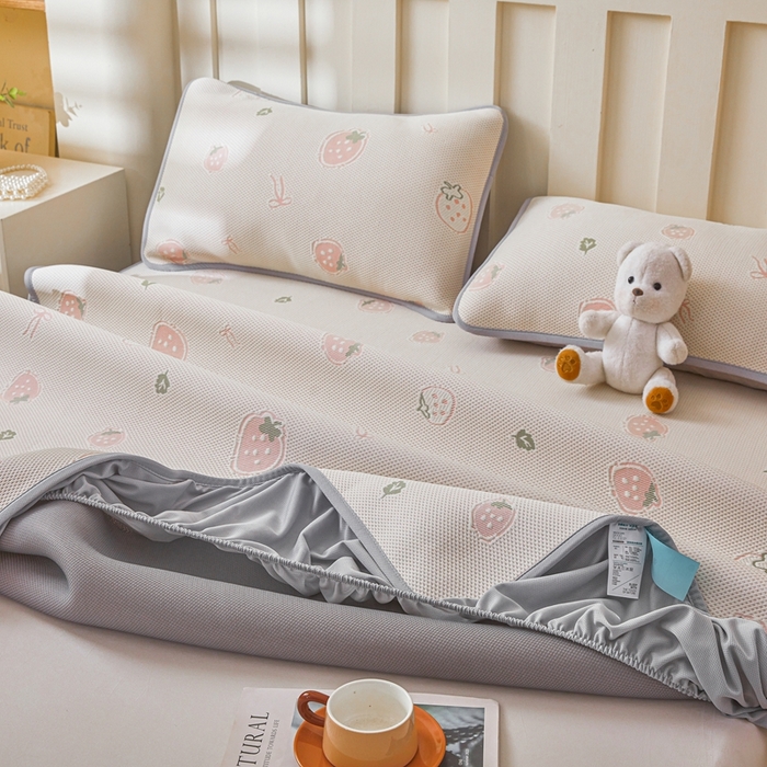 91家纺网 家纺一手货源 找家纺 凯罗 2026春夏凉豆豆小红书爆款A类乙纶PE凉豆豆床笠款可水洗床笠 波点草莓-粉