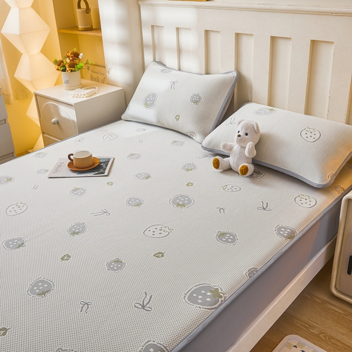 91家纺网 家纺一手货源 找家纺 凯罗 2026春夏凉豆豆小红书爆款A类乙纶PE凉豆豆床笠款可水洗床笠 波点草莓-绿