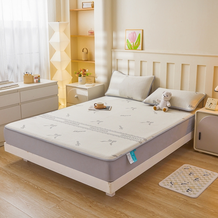 91家纺网 家纺一手货源 找家纺 凯罗 2026春夏凉豆豆小红书爆款A类乙纶PE凉豆豆床笠款可水洗床笠 蝴蝶结