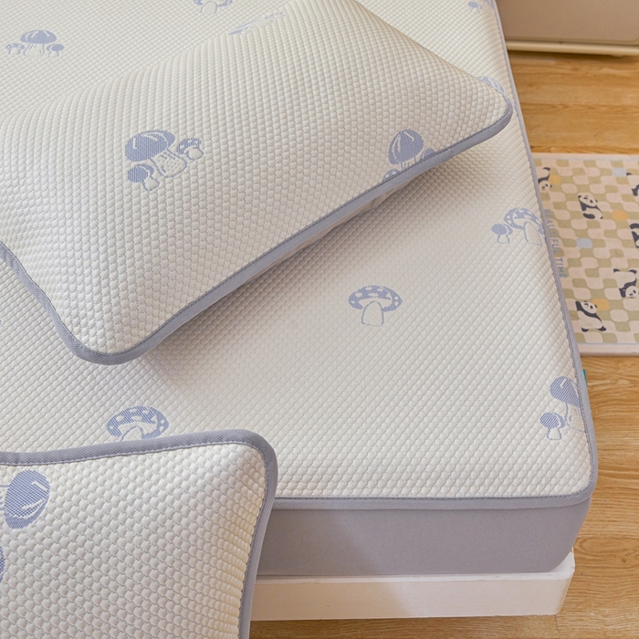 91家纺网 家纺一手货源 找家纺 凯罗 2026春夏凉豆豆小红书爆款A类乙纶PE凉豆豆床笠款可水洗床笠 蘑菇屋-蓝