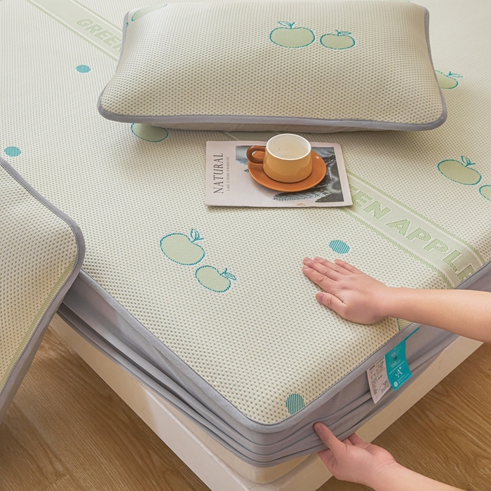 91家纺网 家纺一手货源 找家纺 凯罗 2026春夏凉豆豆小红书爆款A类乙纶PE凉豆豆床笠款可水洗床笠 青苹果乐园