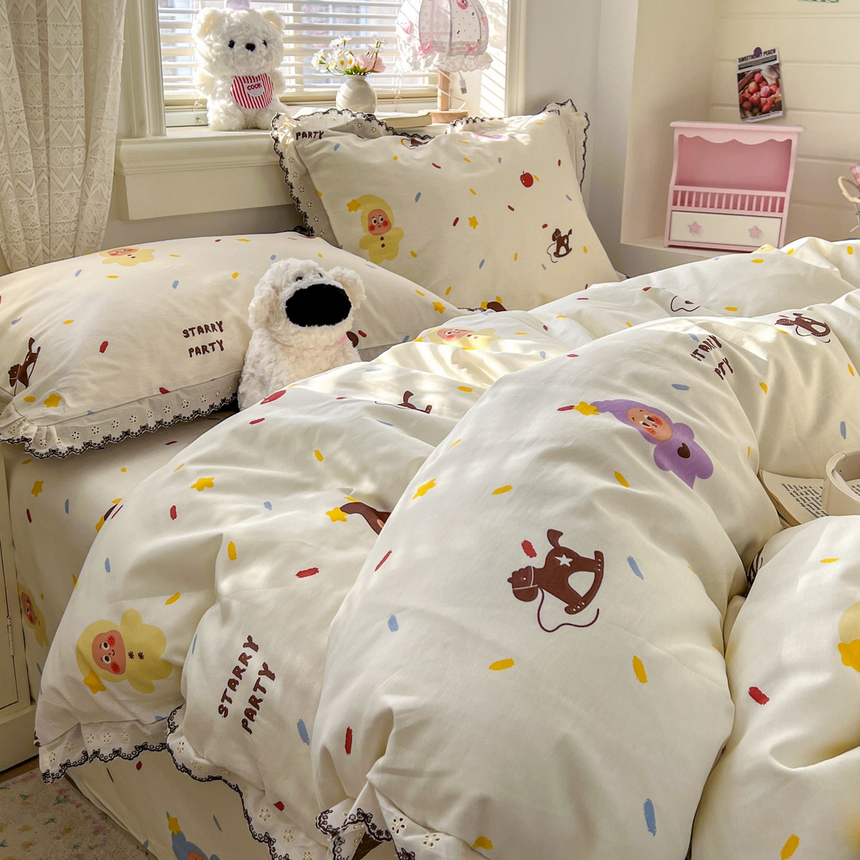 91家纺网 家纺一手货源 找家纺 希诺家居 2026新款费尔岛风全棉纯棉韩式小清新花边四件套 萌萌星宝宝