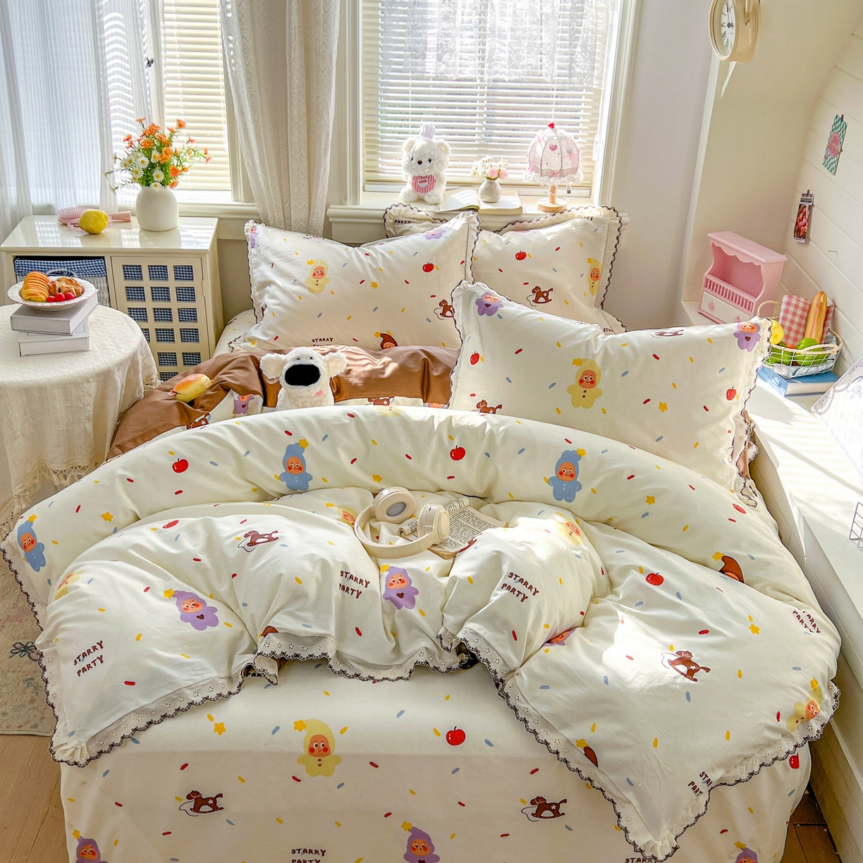 91家纺网 家纺一手货源 找家纺 希诺家居 2026新款费尔岛风全棉纯棉韩式小清新花边四件套 萌萌星宝宝