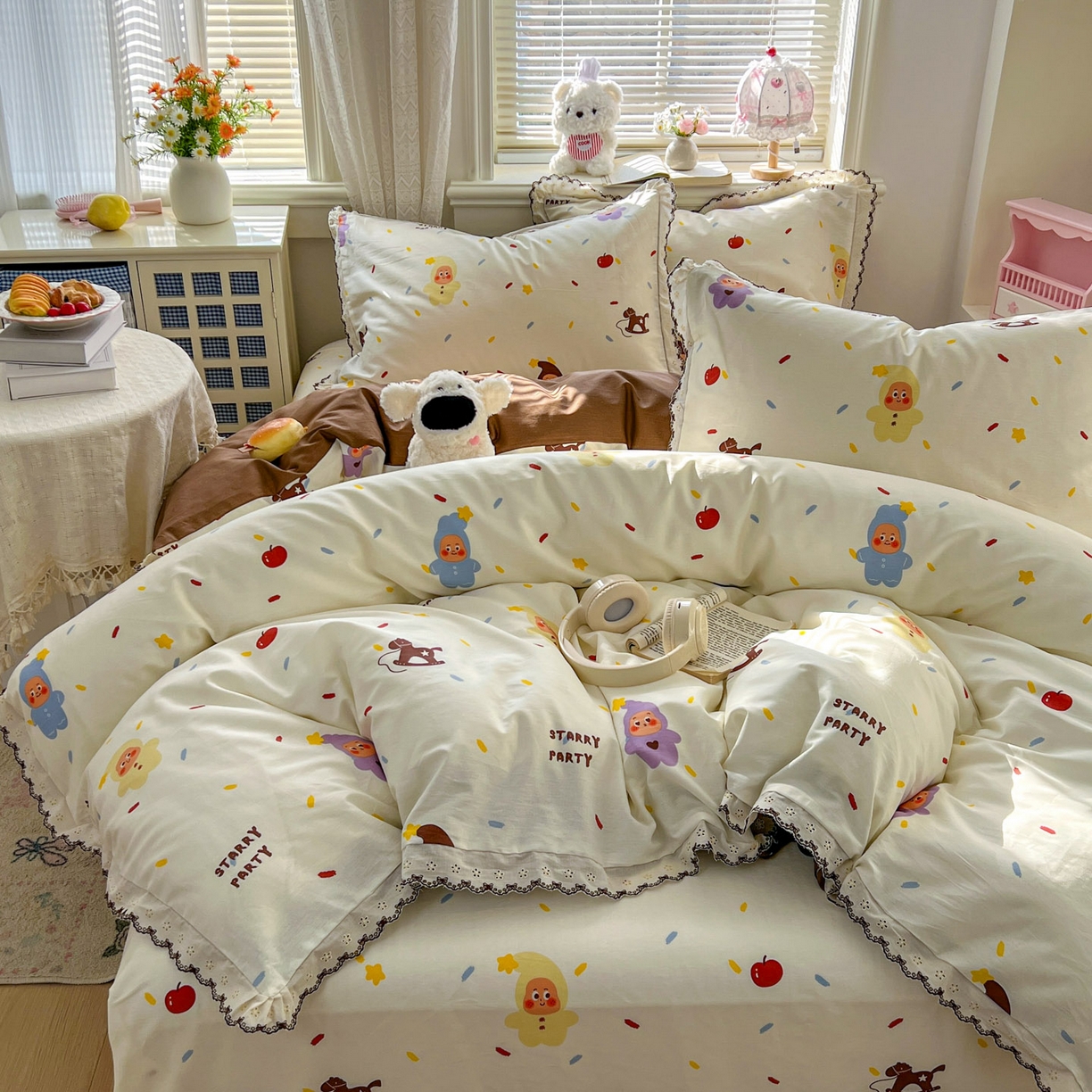 91家纺网 家纺一手货源 找家纺 希诺家居 2026新款费尔岛风全棉纯棉韩式小清新花边四件套 萌萌星宝宝