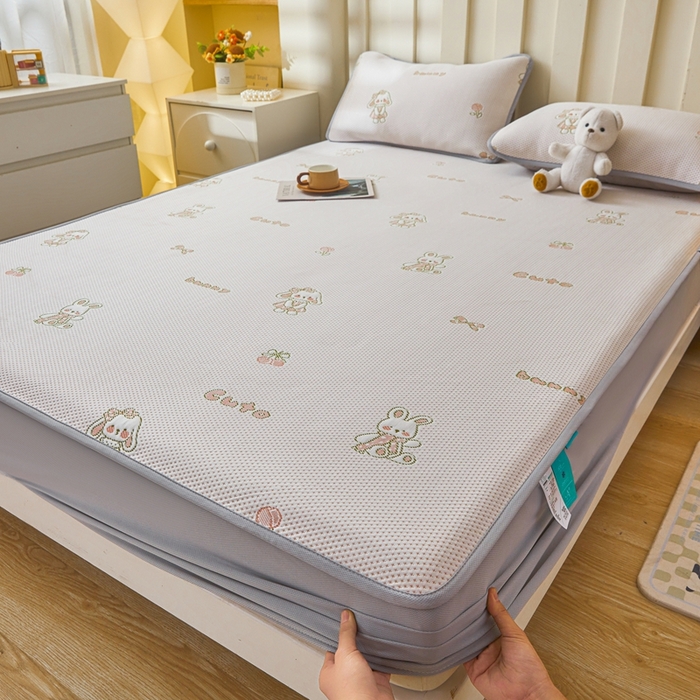 91家纺网 家纺一手货源 找家纺 凯罗 2026春夏凉豆豆小红书爆款A类乙纶PE凉豆豆床笠款可水洗床笠 兔叽乖乖