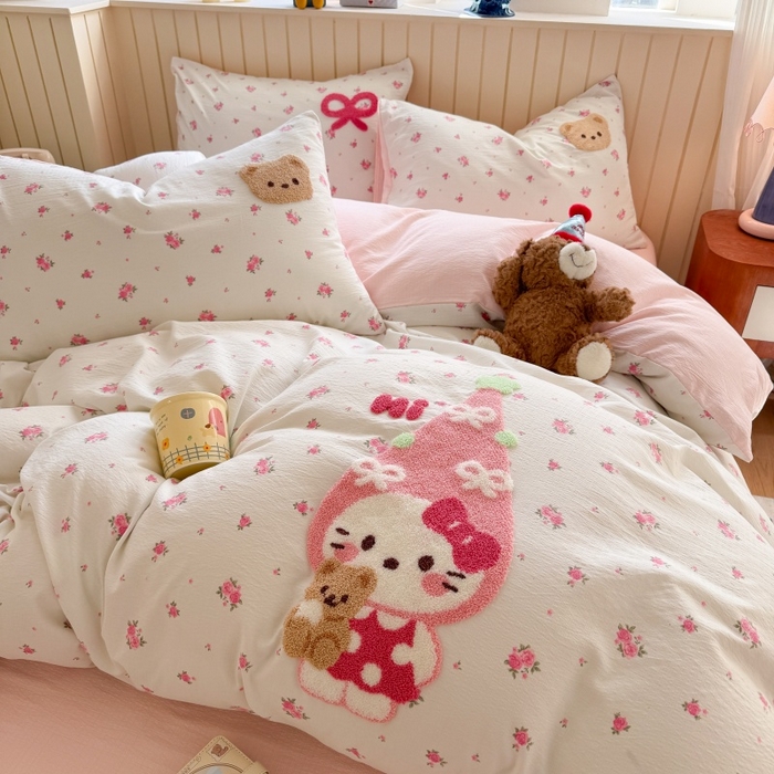 91家纺网 家纺一手货源 找家纺 艾特你 2026新款针织提花双层纱可爱毛巾绣四件套 春日小猫